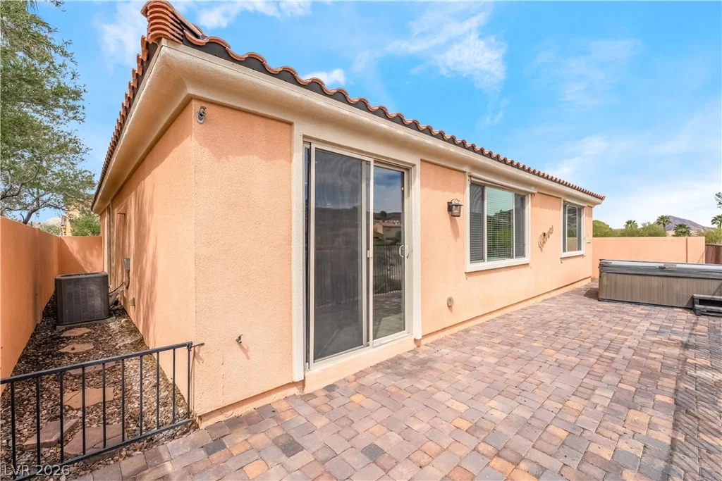 1286 Calcione, Henderson, NV 89011