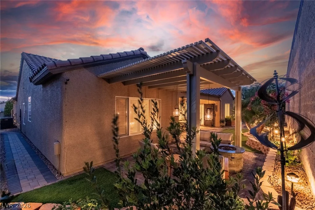 2040 Fort Halifax, Henderson, NV 89052