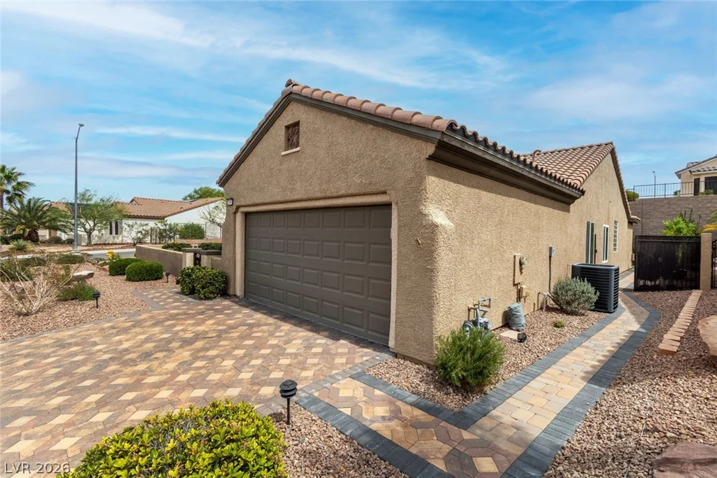 2040 Fort Halifax, Henderson, NV 89052