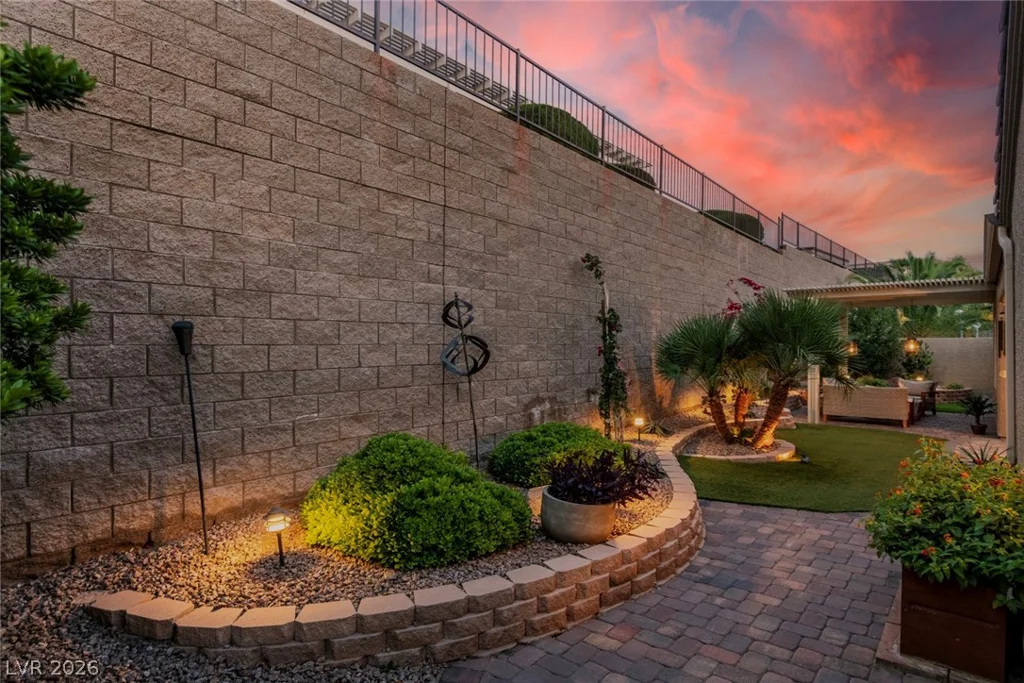 2040 Fort Halifax, Henderson, NV 89052