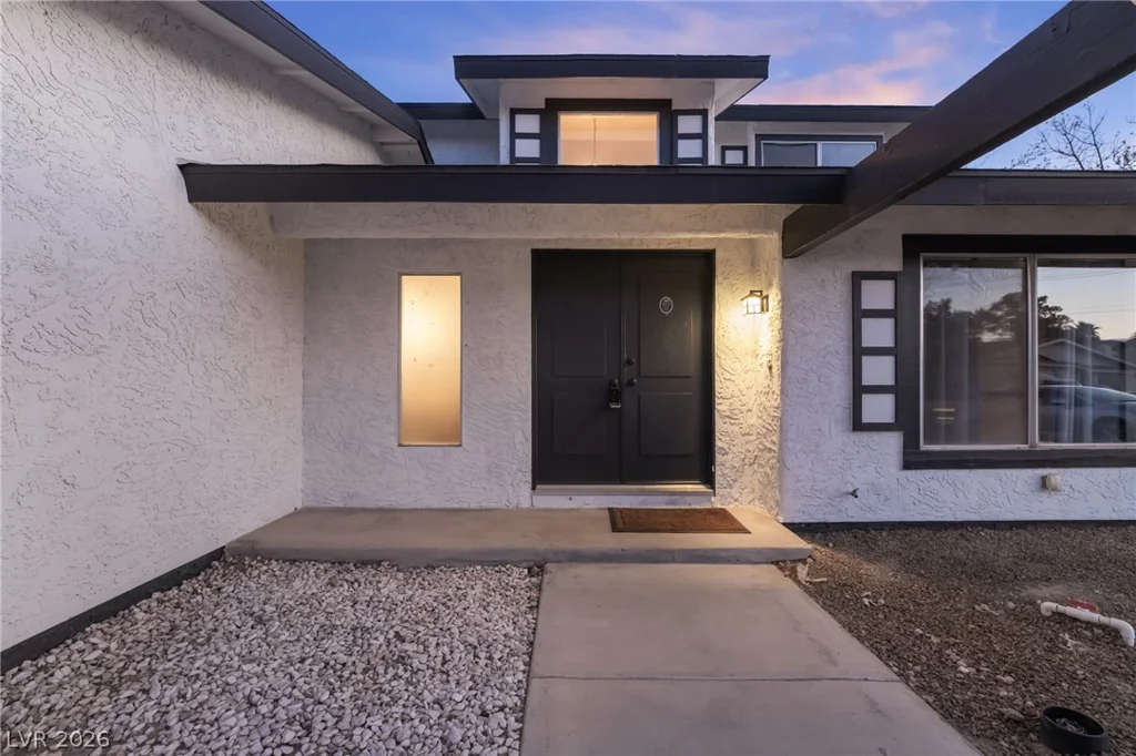 5693 Ibanez, Las Vegas, NV 89103