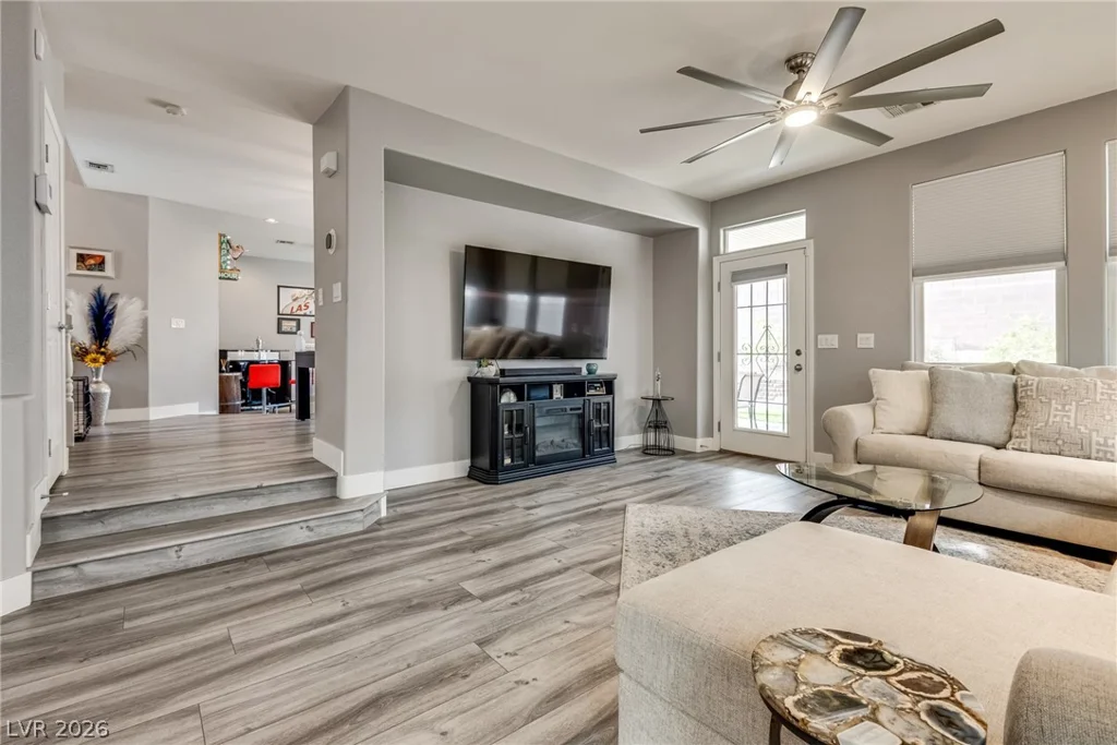 9421 Steeltree, Las Vegas, NV 89143