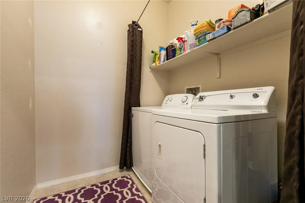 3975 Hualapai, Las Vegas, NV 89129