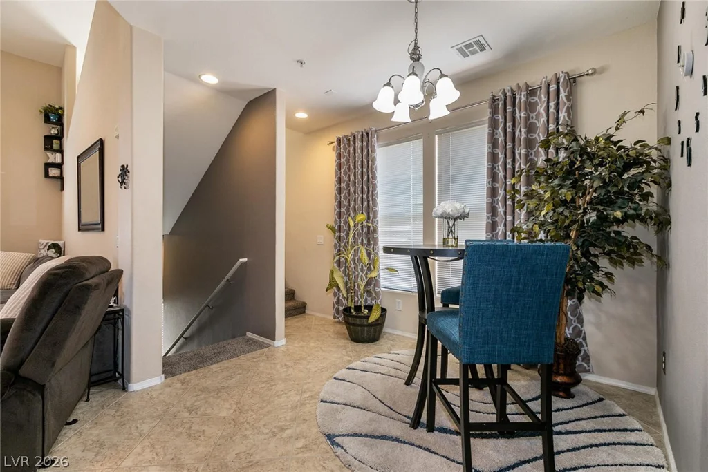 3975 Hualapai, Las Vegas, NV 89129
