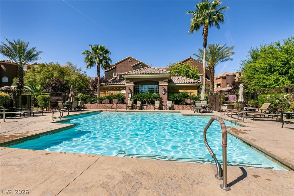 3975 Hualapai, Las Vegas, NV 89129