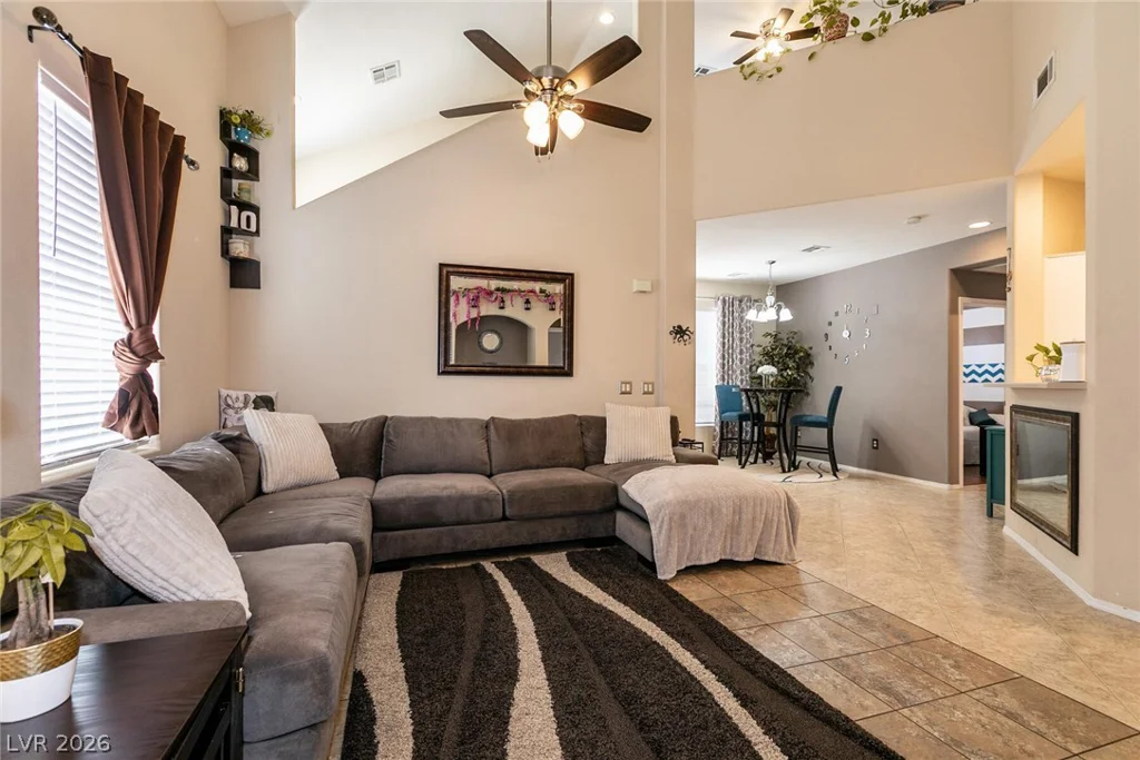 3975 Hualapai, Las Vegas, NV 89129