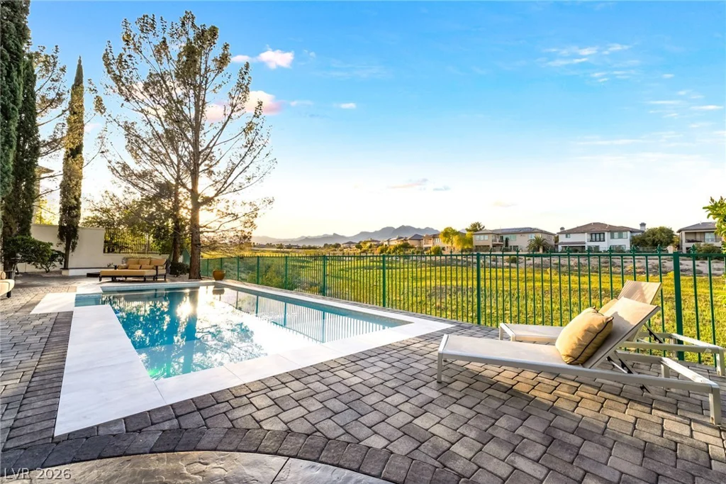 9736 Verlaine, Las Vegas, NV 89145