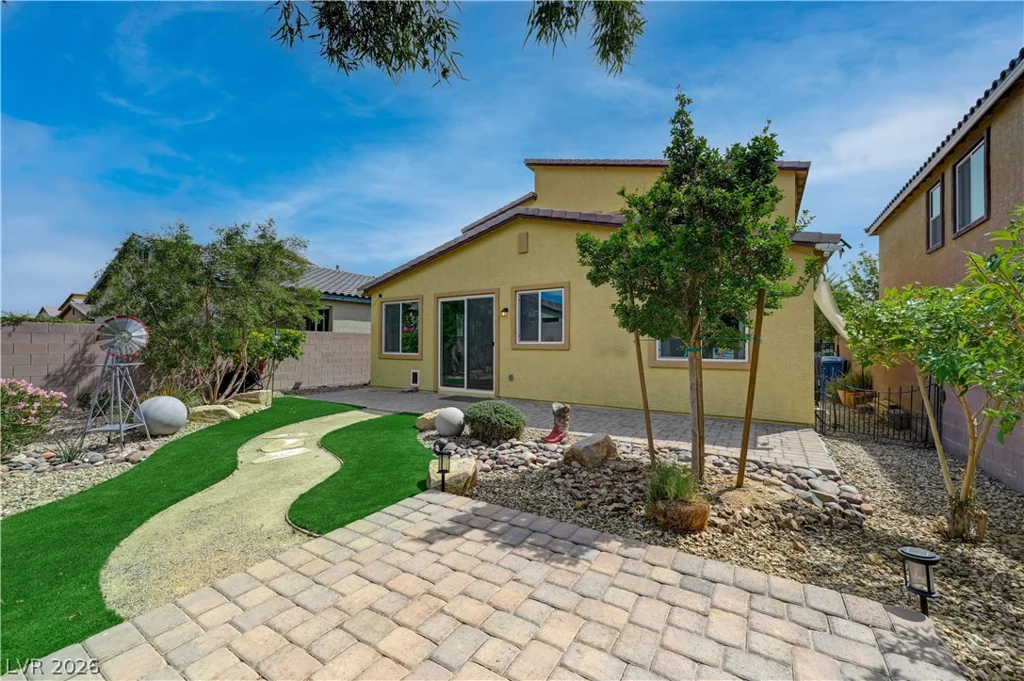 4420 Stardusk Falls, North Las Vegas, NV 89084