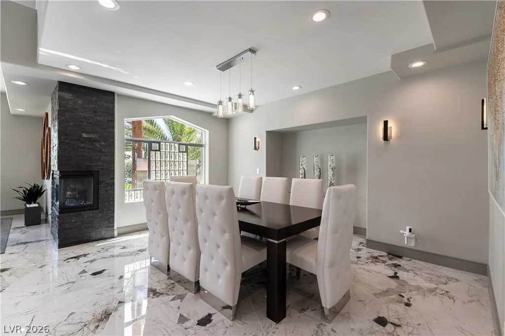 7880 Dana Point, Las Vegas, NV 89117