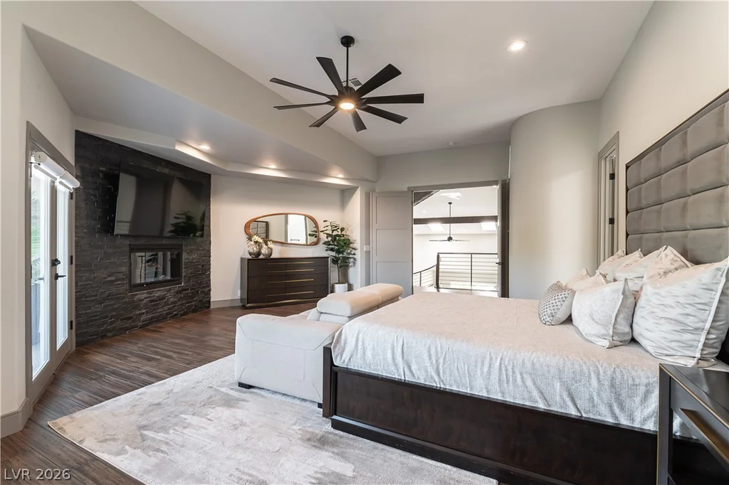 7880 Dana Point, Las Vegas, NV 89117