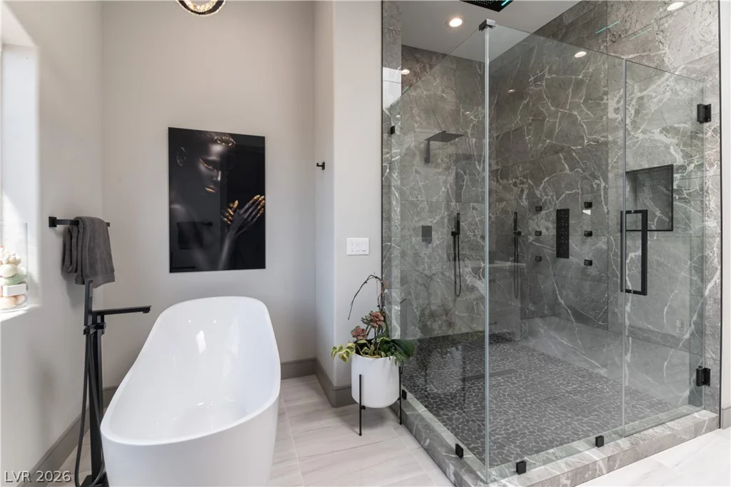 7880 Dana Point, Las Vegas, NV 89117