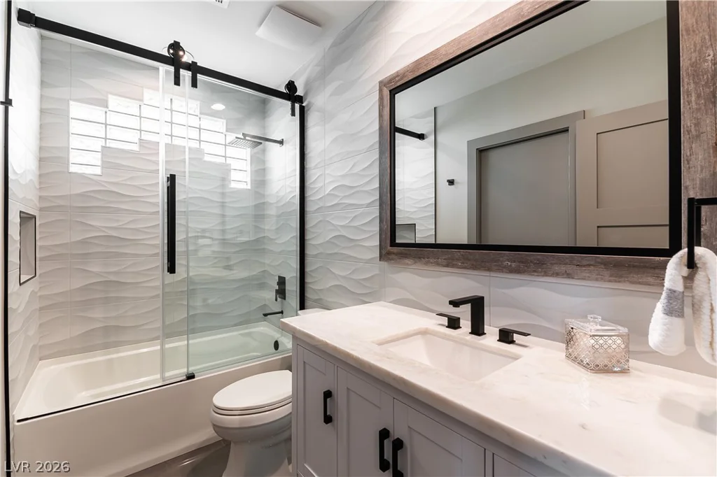 7880 Dana Point, Las Vegas, NV 89117