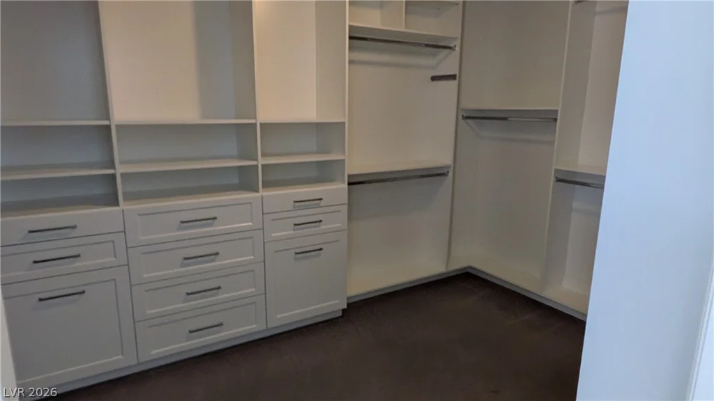 282 Calgrove, Las Vegas, NV 89138