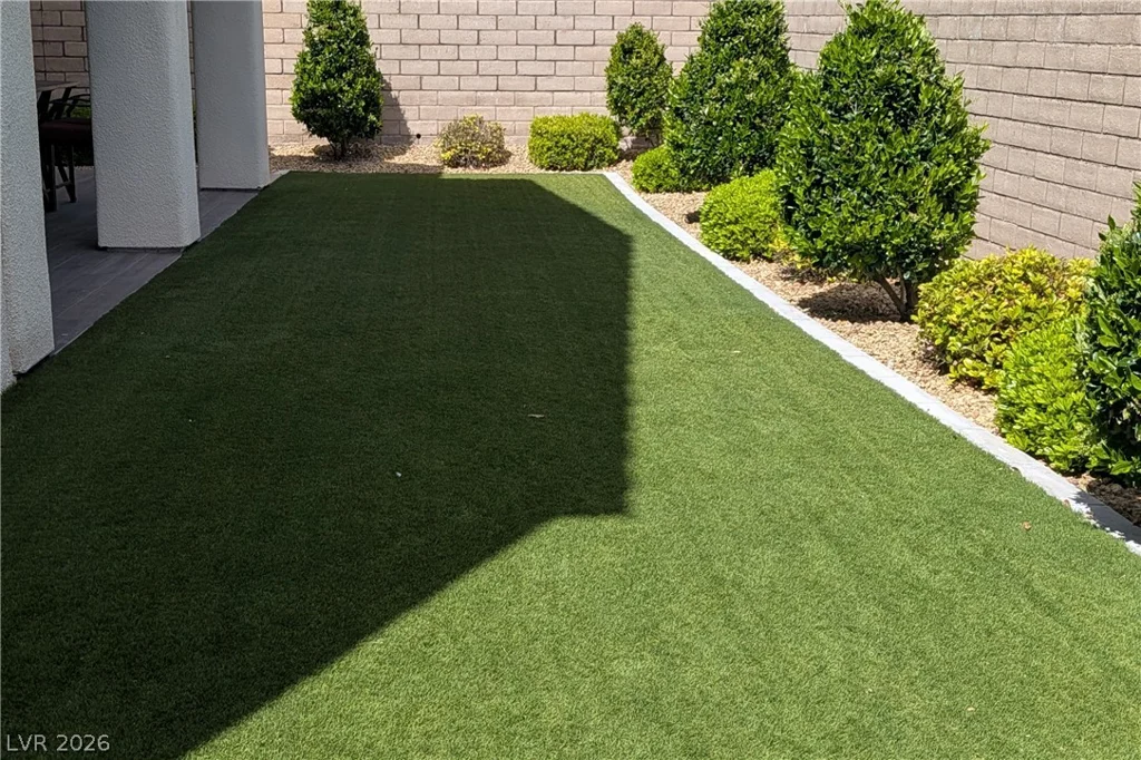 282 Calgrove, Las Vegas, NV 89138