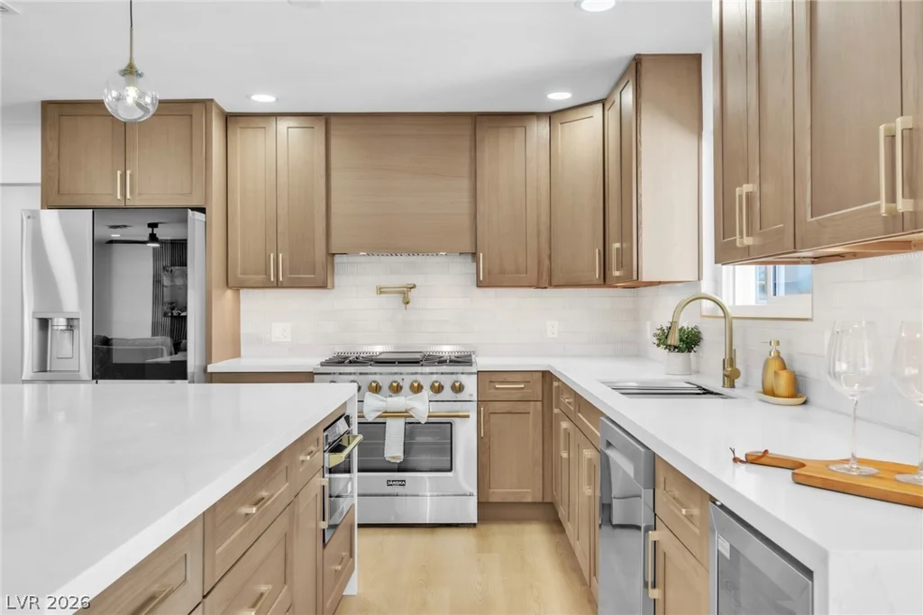 3485 Shamrock, Las Vegas, NV 89120
