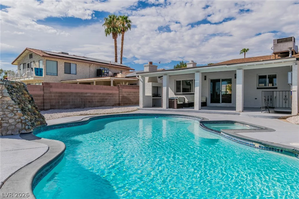 3485 Shamrock, Las Vegas, NV 89120