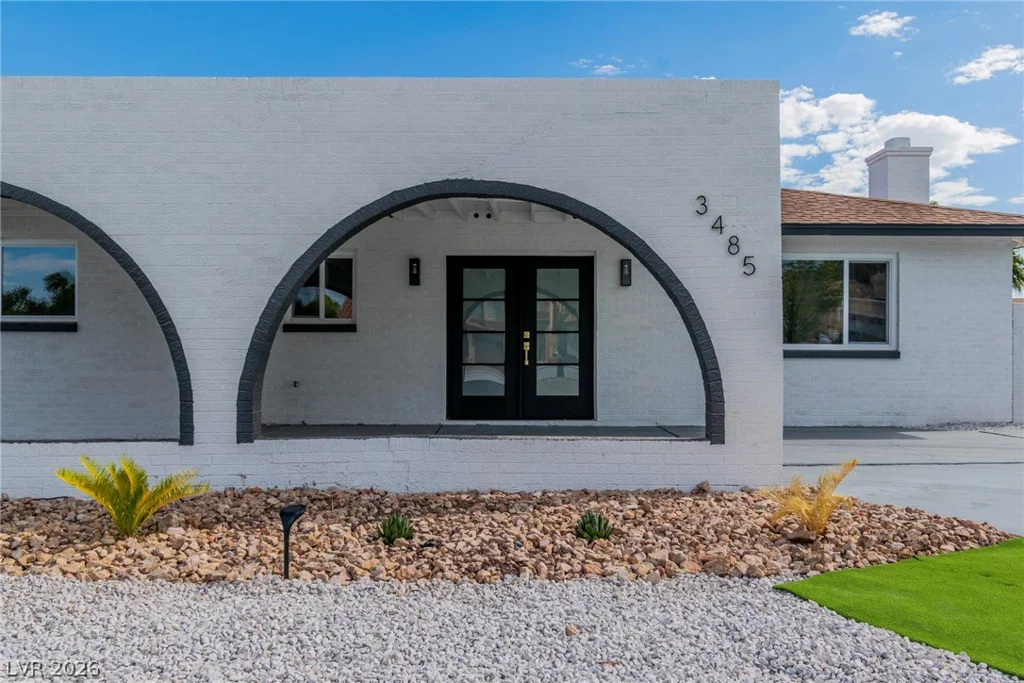 3485 Shamrock, Las Vegas, NV 89120