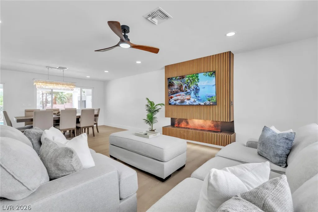 3485 Shamrock, Las Vegas, NV 89120