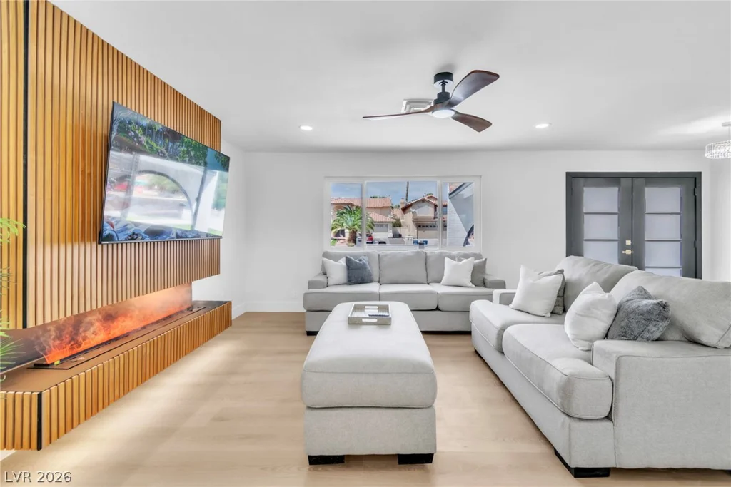 3485 Shamrock, Las Vegas, NV 89120