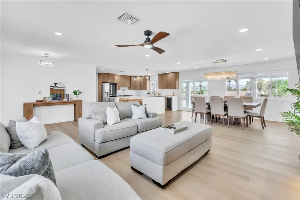 3485 Shamrock, Las Vegas, NV 89120