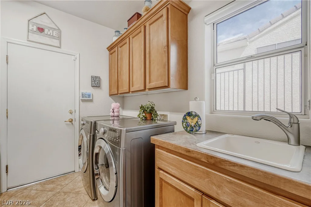 1684 Wellington Springs, Henderson, NV 89052