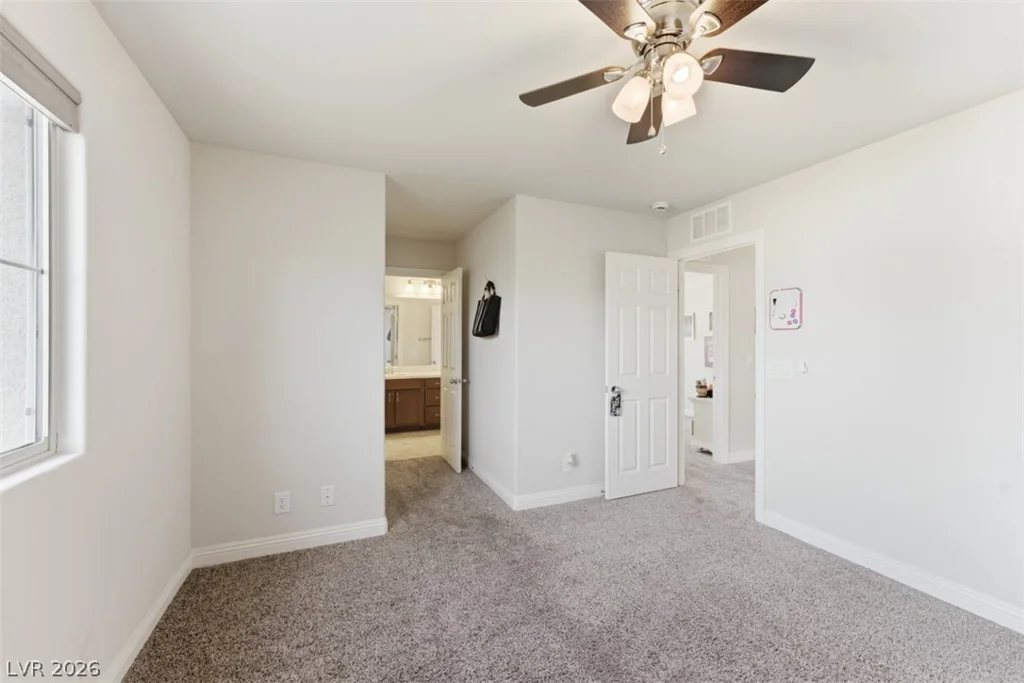 32 Lily Grove, Las Vegas, NV 89148