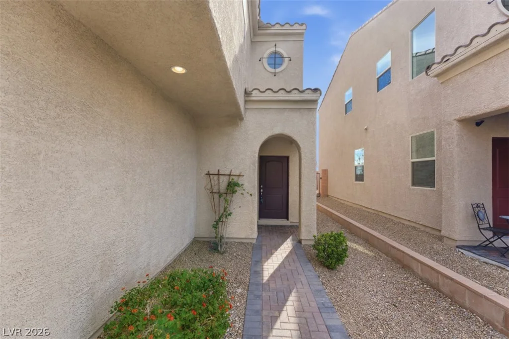 32 Lily Grove, Las Vegas, NV 89148