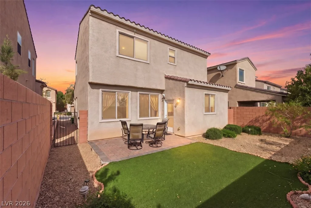 32 Lily Grove, Las Vegas, NV 89148