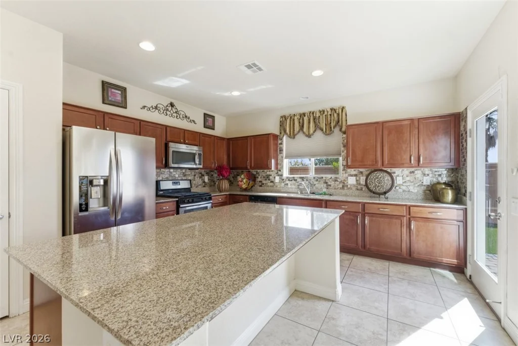 32 Lily Grove, Las Vegas, NV 89148