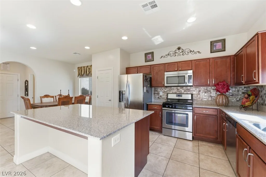 32 Lily Grove, Las Vegas, NV 89148