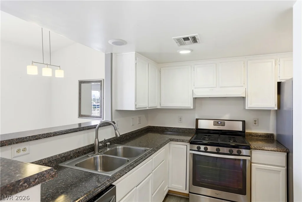 1830 Pecos, Las Vegas, NV 89115