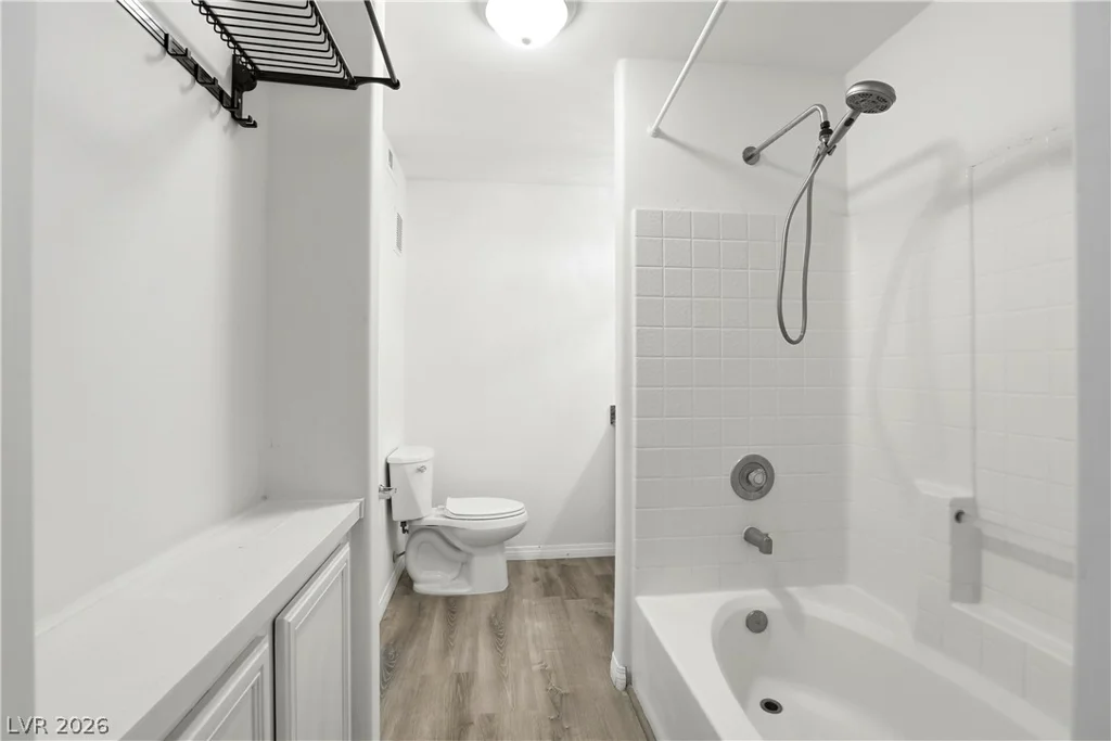 1830 Pecos, Las Vegas, NV 89115