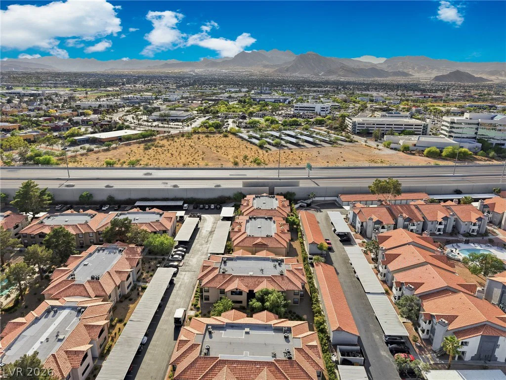 2451 Rainbow, Las Vegas, NV 89108