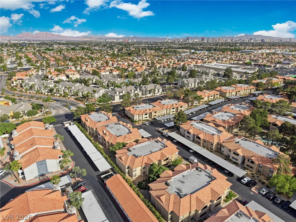 2451 Rainbow, Las Vegas, NV 89108