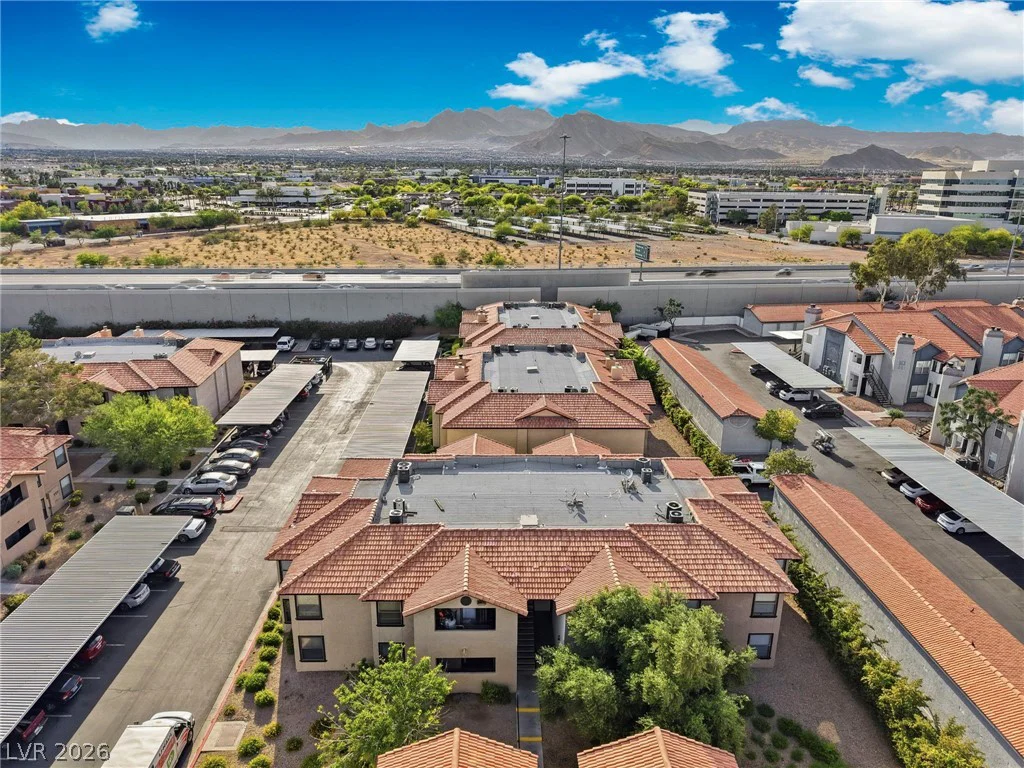 2451 Rainbow, Las Vegas, NV 89108