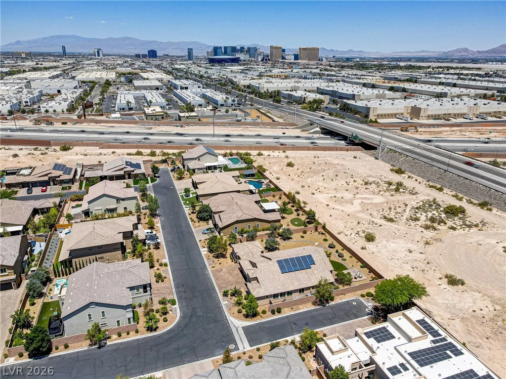 3906 Jacob Lake, Las Vegas, NV 89118