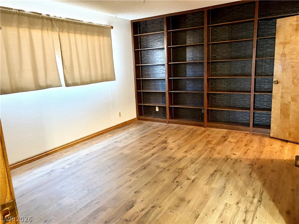401 Horn, Las Vegas, NV 89107