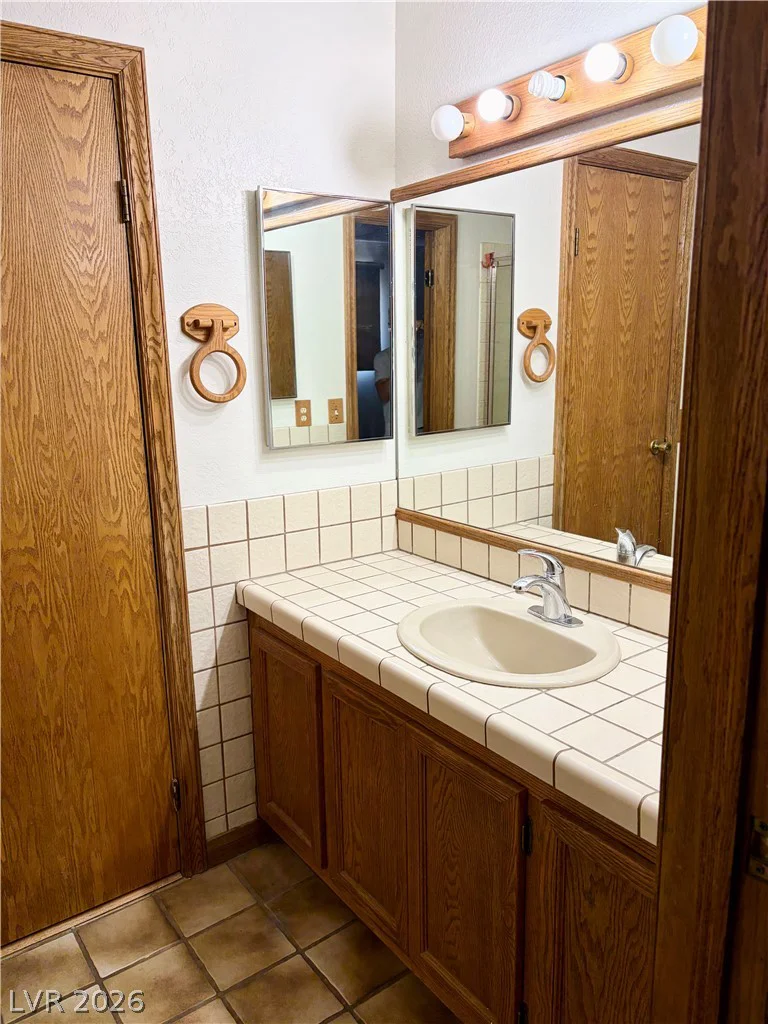 401 Horn, Las Vegas, NV 89107