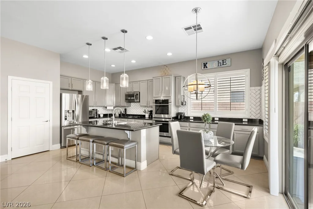6277 Cyclone, Las Vegas, NV 89110