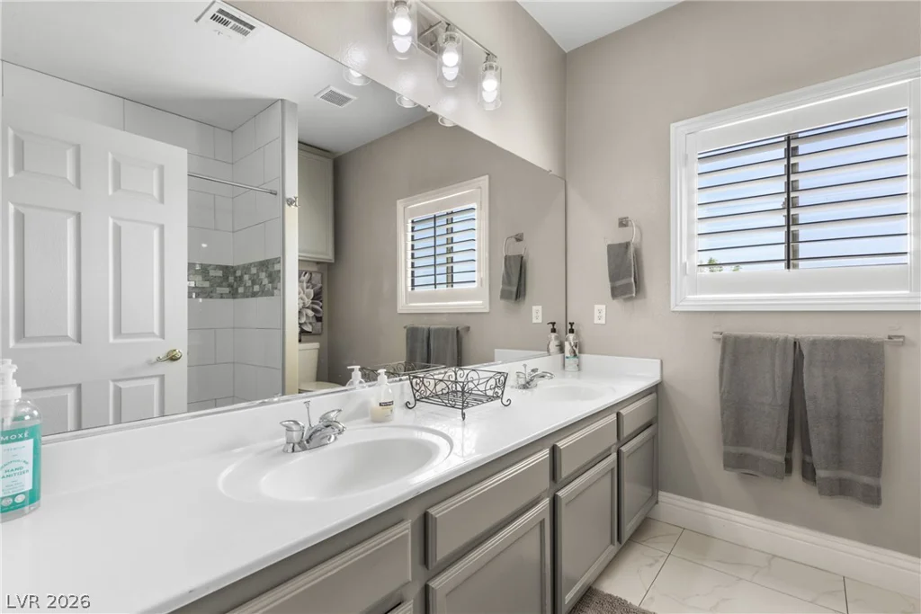 6277 Cyclone, Las Vegas, NV 89110