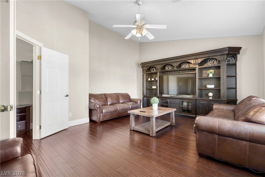 6277 Cyclone, Las Vegas, NV 89110