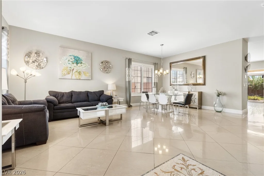 6277 Cyclone, Las Vegas, NV 89110