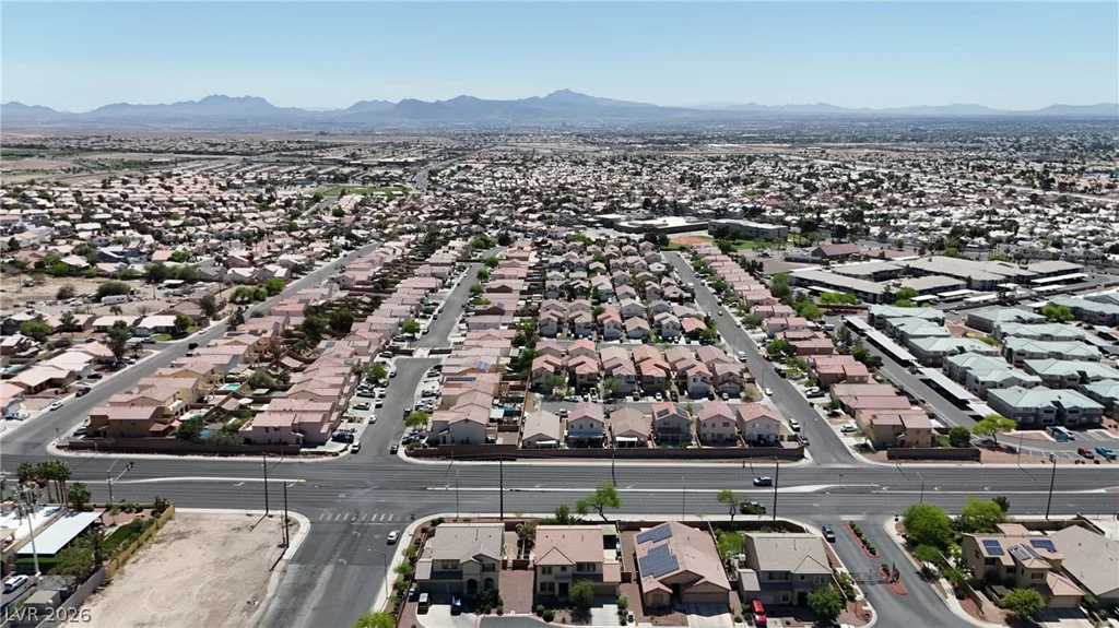 6277 Cyclone, Las Vegas, NV 89110