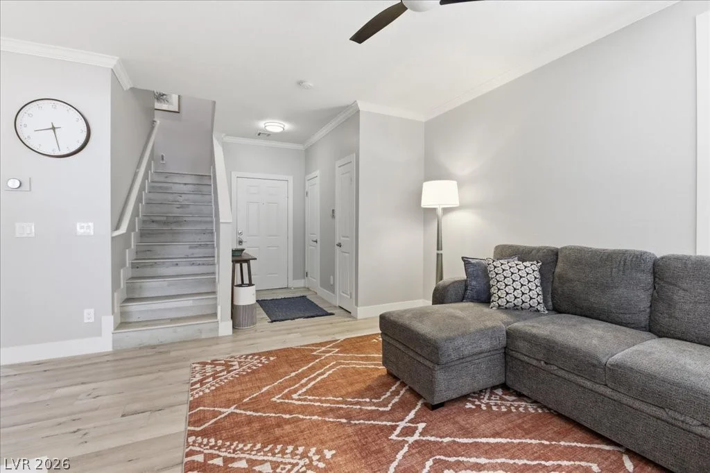 251 Green Valley, Henderson, NV 89012