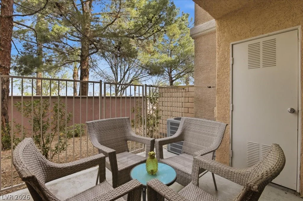 251 Green Valley, Henderson, NV 89012