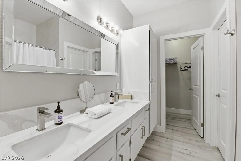 251 Green Valley, Henderson, NV 89012