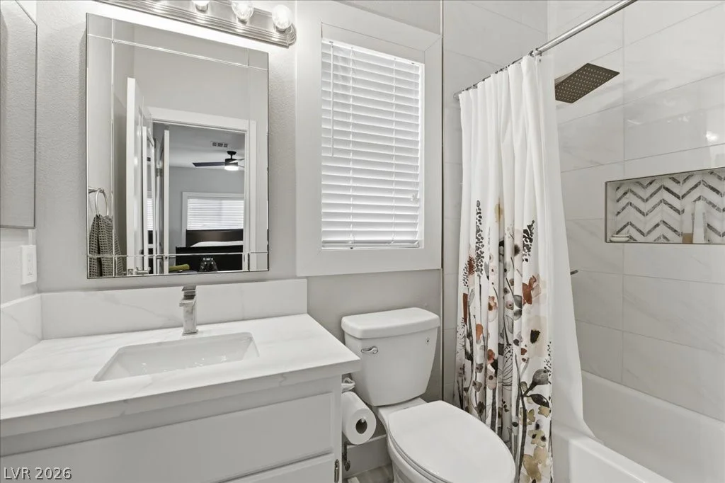 251 Green Valley, Henderson, NV 89012