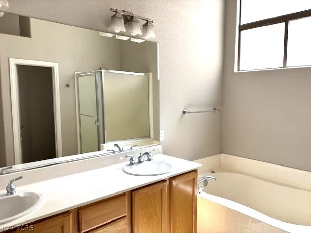7545 Coral River, Las Vegas, NV 89131