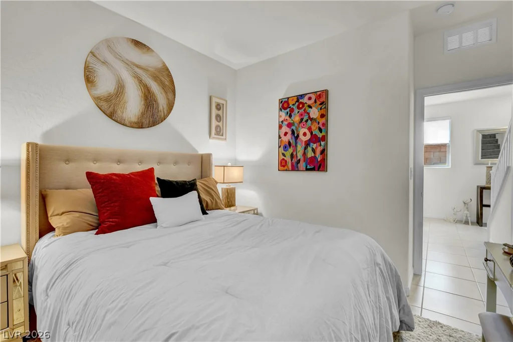 1583 Pacific Baza, Las Vegas, NV 89138