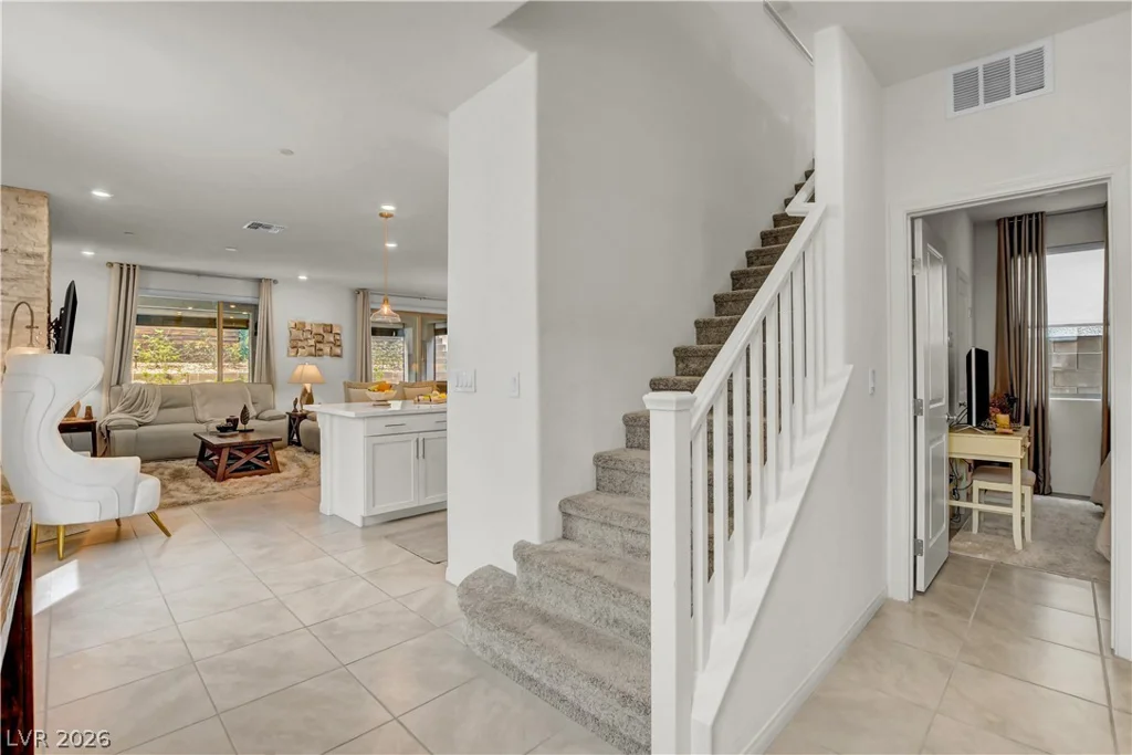 1583 Pacific Baza, Las Vegas, NV 89138